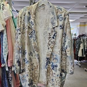 Floral Patterned Blazer